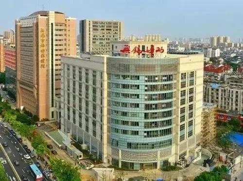 1591079643148947.jpg 83f24f61j00q46rpv001bc000dw00acm.jpg